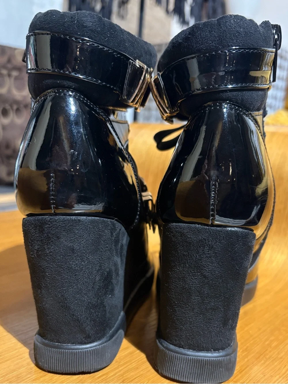 ShoeDazzle Black High-Top Wedge Sneakers Multi-Strap Gold Buckles Size 6